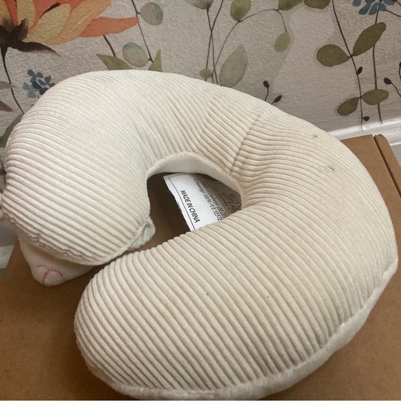 🌸 (2/$20) Kellytoys Plush Lamb Neck Pillow - Picture 3 of 5
